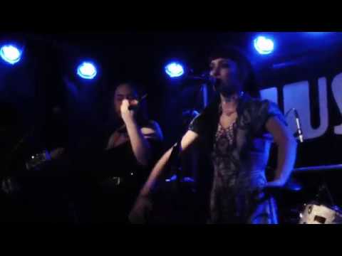 Shireen - Tiny Boxes