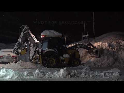 01-11-2021 Snoqualmie Pass, WA - Major Atmospheric River Winter Storm Causes Travel Headaches