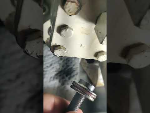 Twin Disc MG5061A gear oil change