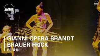 Смотреть онлайн Немецкая опера из Берлина