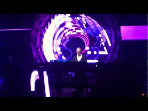 Faruk Sabanci -- As Faces Fade (Alexander Popov Remix) @ Ranl 1 ASOT 550 Moscow 07.03.2012