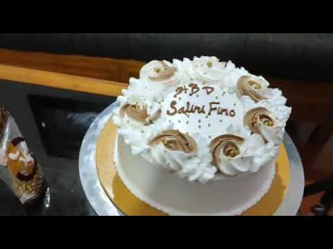 yummy super cakes 😋😋