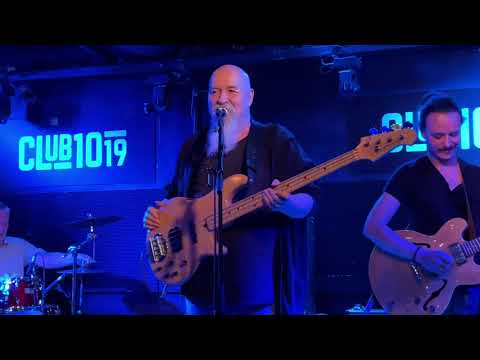 Thumbnail Video Auswahl: Konzerte, Interviews, Fan-Mitschnitte u.v.m.