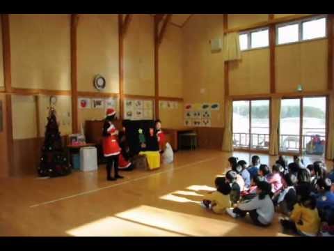 政治経済学科 パネルシアター「くまさんのクリスマス」岩手県児童訪問ボランティア