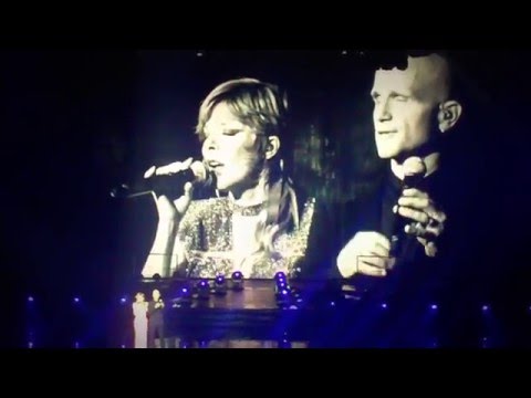 Mylene Farmer mad world +les mots