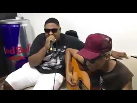 MC Kevin o Chris & MC Cajá - Vai na paz Acústico