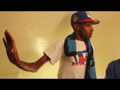 Deemo Gwizzy - Up In Dis Ft Dream Ca$h Directed By @emerge ontheradio 1