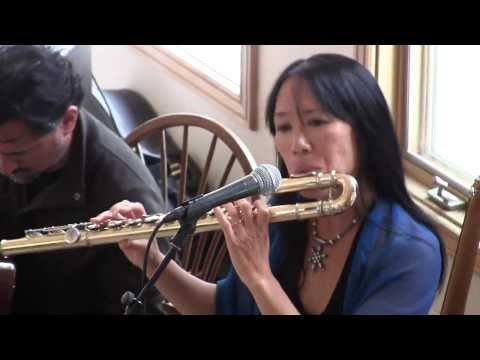 Suzanne Teng & Mystic Journey - Topanga Dreams 2013-10-27 Malibu Pueblo, Malibu (T04c)