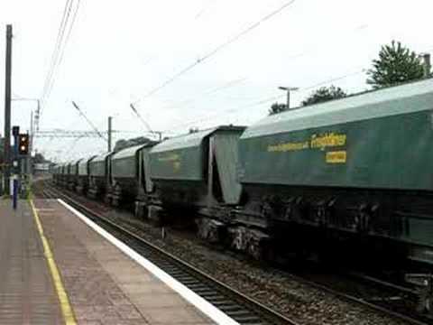 66554 west through Ealing Broadway