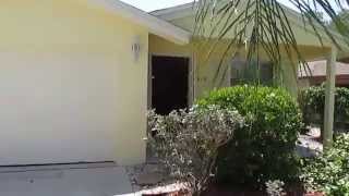 preview picture of video '614 99th Avenue North NAPLES PARK RENTAL'