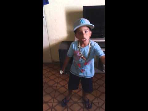 Mc Thiaguinho - rimando na hora