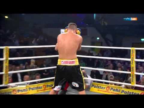 Tom Schwarz v. Ilja Mezencev - Dessau 14.11.2015