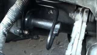 preview picture of video 'Clutch Master and Slave Cylinder Install on 1998 Saturn SL2'