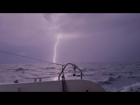 E45 - Frightening coastal passage & final farewell