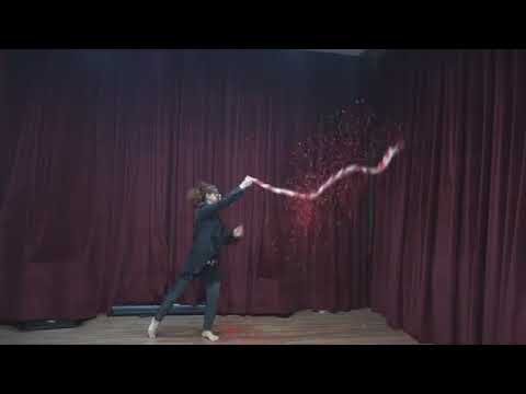 JL Magic Glove Heart Streamer