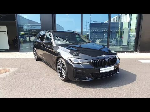 YB72AFF - 2022 BMW 5 Series 520d M Sport Touring RefId: 383166