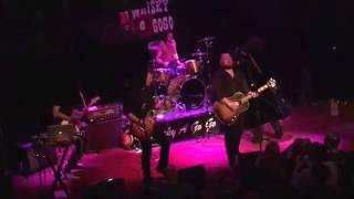 Turquoise : VAST at Whisky a Go Go 9-1-16