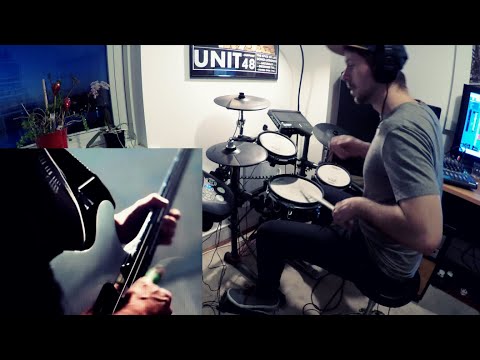 'Hot Water' by Mark King/Level 42  feat. Artur Bromfield