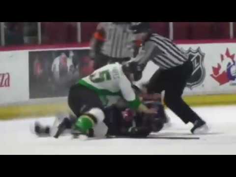 Zack Hayes vs Dakota Odgers