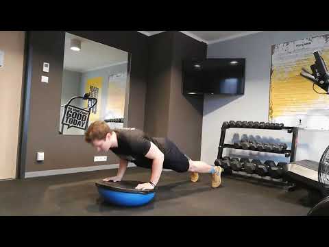 Pompki na bosu