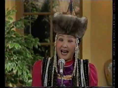 Ay Kherel featuring Gennadi Tumat and Nadejda Kuular