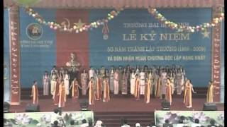 preview picture of video 'Những con chữ mang hình ngọn đuốc - Đại học Vinh'