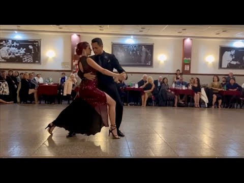 Lindsey and Ricardo dance "Derrotado" by DiSarli and Florio at La Baldosa, Buenos Aires, Argentina