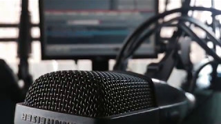 Download lagu Up in the Air mp3