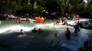 preview picture of video 'En el rio de san marcos,tx'