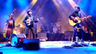 The Avett Brothers - January Wedding / Denouncing November Blue / And It Spread - 5.13.17