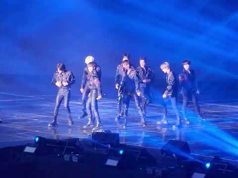 스트레이키즈(Stray Kids) | District 9 | 220918