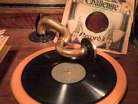 MISSOURI JAZZ BAND NATHAN GLANTZ - SWANEE SUE - ROARING 20'S VICTROLA JAZZ.MP4