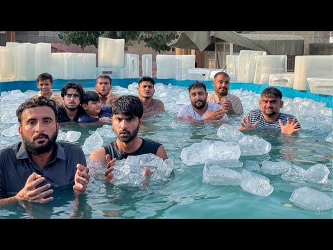 Ice Challenge in Swimming Pool🥶 Dekhty Hain Kon Jeety Ga😂