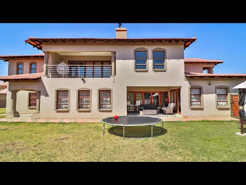 6 Bedroom House for Sale in Savannah Country Estate