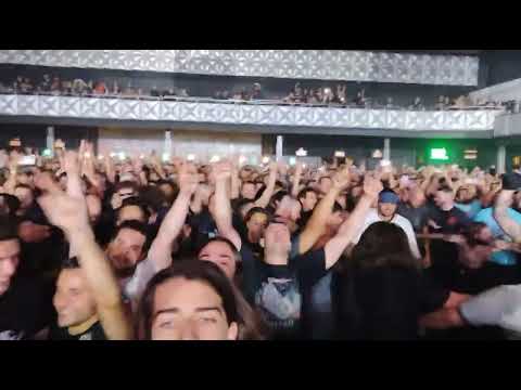 Sepultura - Celebrating Life Through Death