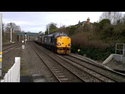 Double DRS Class 37's pass Goring & Streatley 28/11/2015