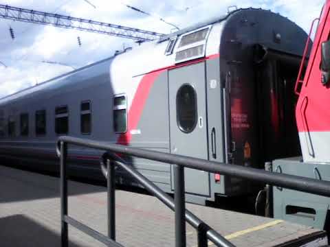 двухэтажный поезд кавказ 003с москва кисловодск. поезд москва кисловодск. фирменный поезд 003с кисловодск москва. скорый поезд. поезд 004м кавказ двухэтажный.