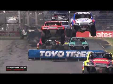 2017 Clipsal 500 Adelaide Stadium Super Trucks Race #1 Highlights