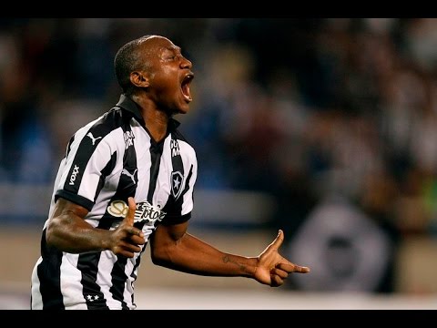 Os gols de Botafogo 2 x 1 Paraná pela 24ª rodada da Série B do Brasileirão
