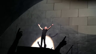 Comfortably Numb featuring David Gilmour, Roger Waters, The Wall @ O2 Arena London 12th May 2011