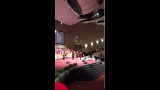 Sydney Thomas and Patron Thomas sings &quot;Holy Night&quot;