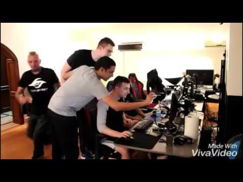 Congrats Arteezy done 9K mmr - First 9000 Ranked