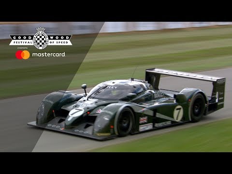 Le Mans winning Bentley Speed 8's awesome FOS burnout