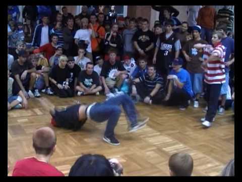 Bboy Gymnast aka Bboy Val vs Bboy Maz