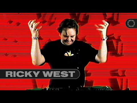 Ricky West 🔴 Dreadlabs Music Livesets [Dubstep / Bass House Mix]