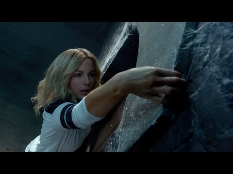 The Disappointments Room [2016]