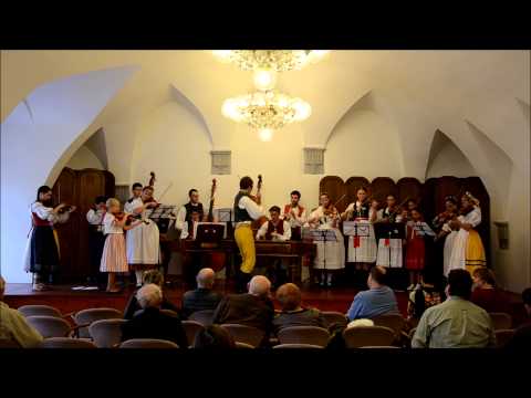 Muzičky 2013 podruhé - Muzičky společně - Májky