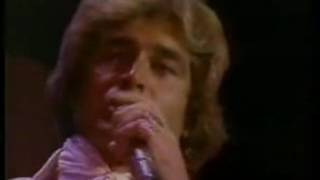 LOVE THE WORLD AWAY  Live At The Hilton Las Vegas 1982
