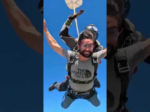 Hoy descubrimos Paracaidismo Alta Gracia un lugar mágico y lleno de emociones 🪂 #paracaidismo