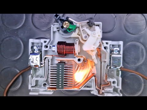Circuit Breaker how it looks from Inside and Working Principle at Slow Motion